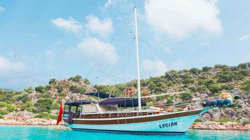 Kas Gulet Cabine 4  Couchettes 8  Invités 8  19 m Numéro de l'annonce: #10974