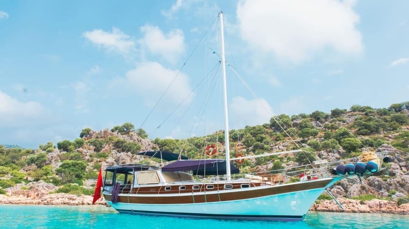 Kas Gulet Cabine 4  Couchettes 8  Invités 8  19 m Numéro de l'annonce: #10974