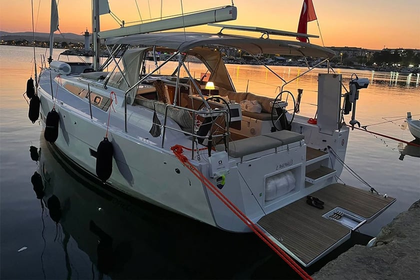 Marmaris Sailboat 4 cabin 8 berths 8 guests 13.24 m Listing Number: #10977