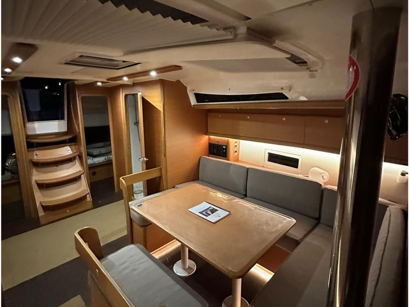 Marmaris Sailboat 4 cabin 8 berths 8 guests 13.24 m Listing Number: #10977 5