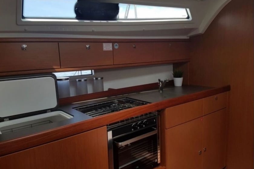 Bodrum Sailboat 3 cabin 6 berths 6 guests 12.35 m Listing Number: #11061 5