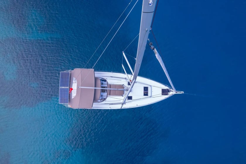 Kas Voilier Cabine 4  Couchettes 8  Invités 8  13.39 m Numéro de l'annonce: #11067 5