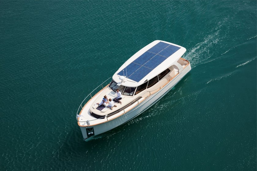 Posgrunn Motorboat 1 cabin 7 berths 7 guests 9.99 m Listing Number: #11116 3