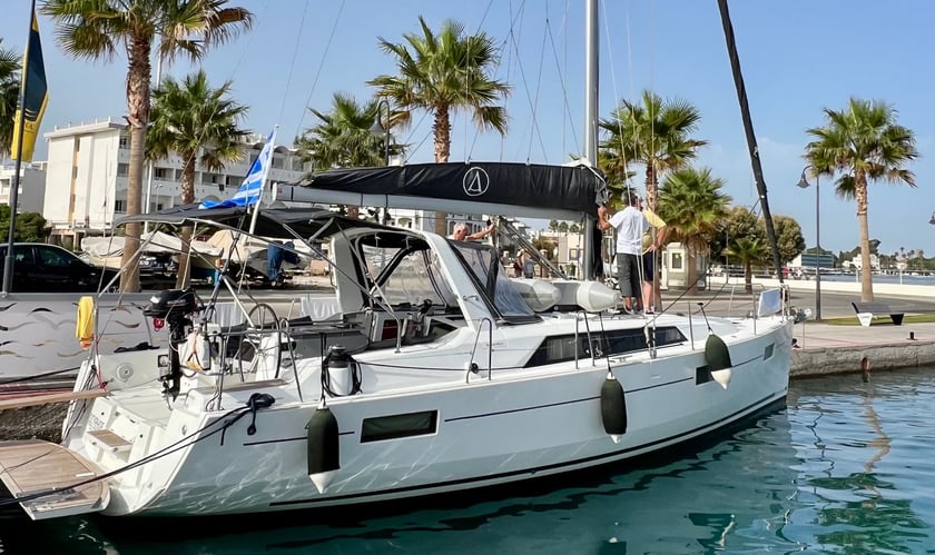 Rhodes Sailboat 3 cabin 8 berths 8 guests 11.97 m Listing Number: #11122