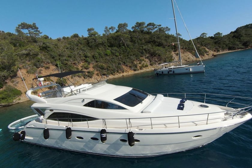 Fethiye Motoryacht 3 Kabine 6 Liegeplätze 6 Gäste 18 m Nummer des Inserats: #11258 3