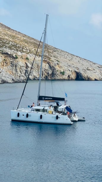 Rhodes Catamaran Cabine 4  Couchettes 10  Invités 10  11.97 m Numéro de l'annonce: #11276 3