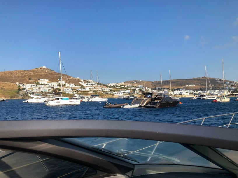 Mykonos Motoscafo   10  ospiti 8.1 m Numero dell'inserzione: #11292 5