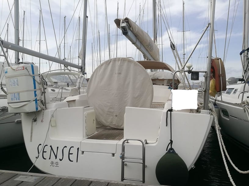 San Vincenzo Sailboat 3 cabin 8 berths 8 guests 12 m Listing Number: #11352 4