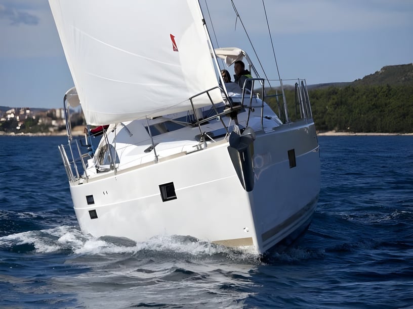 Trogir Sailboat 4 cabin 10 berths 10 guests 13.85 m Listing Number: #11377 4