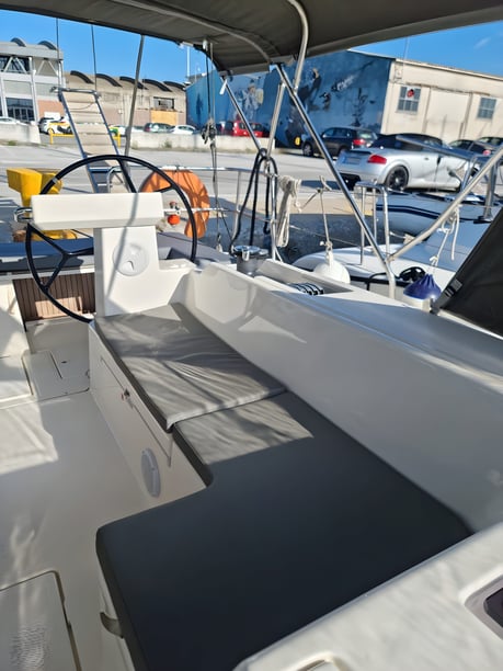 Skiathos Voilier Cabine 4  Couchettes 10  Invités 10  13.7 m Numéro de l'annonce: #11383 5