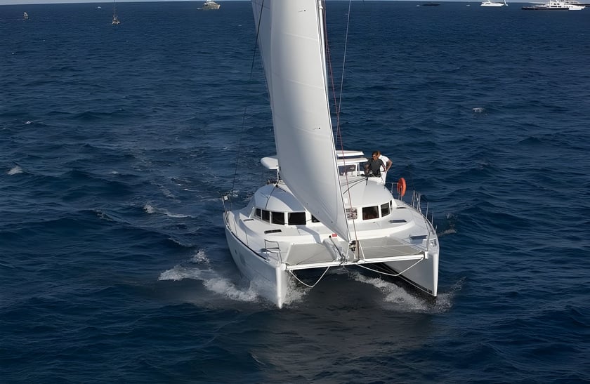 Paros Catamaran 6 cabin 10 berths 10 guests 11.55 m Listing Number: #1147 4