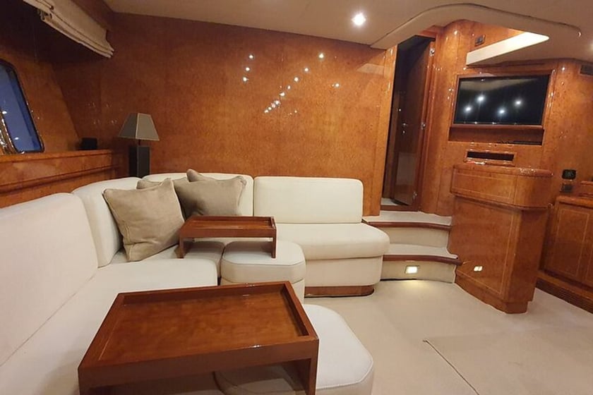 Mykonos Yacht a motore cabina 3  cuccette 7  22  ospiti 21.98 m Numero dell'inserzione: #11476 3