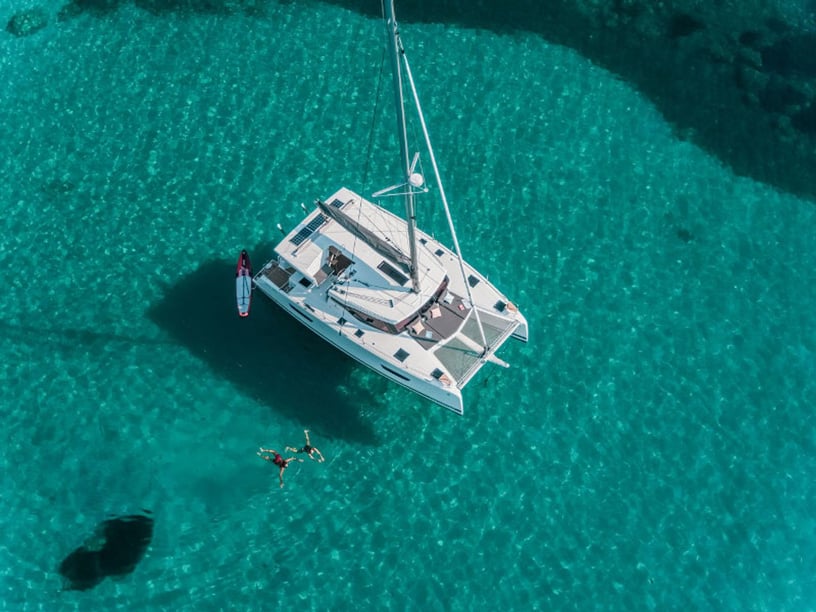 Catamaran Cabine 4   Invités 20  11.73 m Numéro de l'annonce: #11510 3