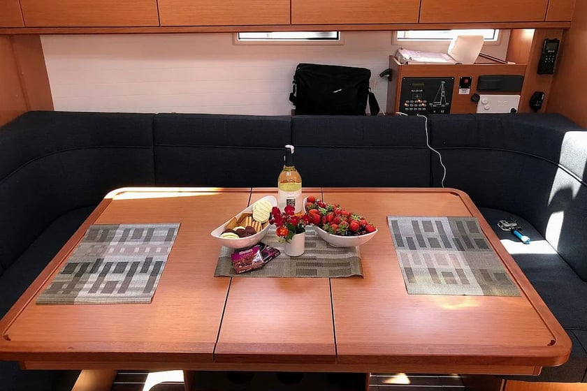 Gocek Sailboat 4 cabin 9 berths 9 guests 14.27 m Listing Number: #11522 4