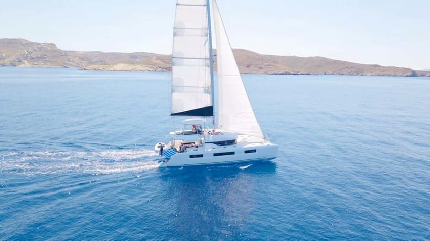 Lefkada Catamaran Cabine 5  10  slaapplaatsen 10  gasten 14.63 m Lijstnummer: #11533