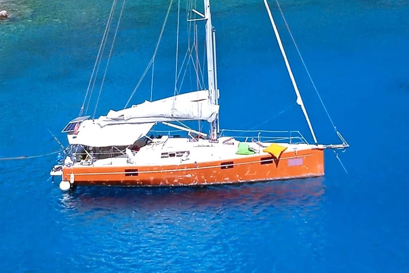 Fethiye Sailboat 2 cabin 4 berths 4 guests 11.98 m Listing Number: #11558