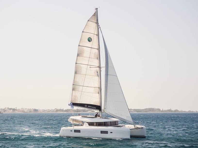 Kos Katamaran 6 Kabine 12 Liegeplätze 12 Gäste 12.79 m Nummer des Inserats: #11560