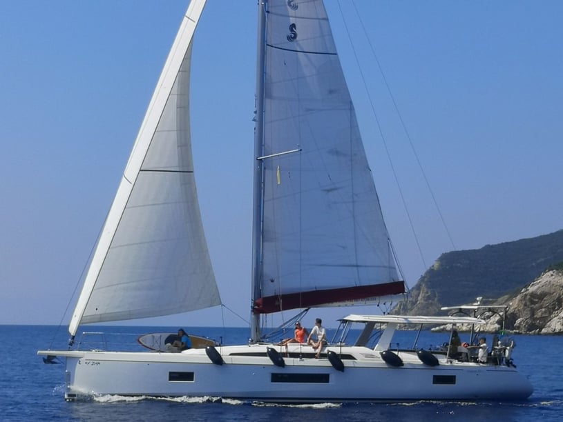 Skopelos Segelboot 4 Kabine 8 Liegeplätze 8 Gäste 15.94 m Nummer des Inserats: #11607