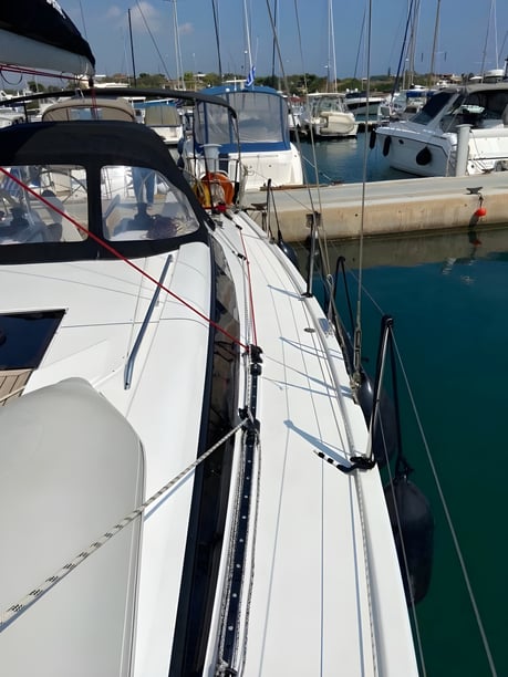 Lavrion Barca a vela cabina 3  cuccette 6  6  ospiti 11.64 m Numero dell'inserzione: #11659 4