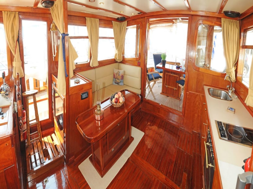 Athens Gulet 5 cabin 10 berths 10 guests 15.24 m Listing Number: #11914 4