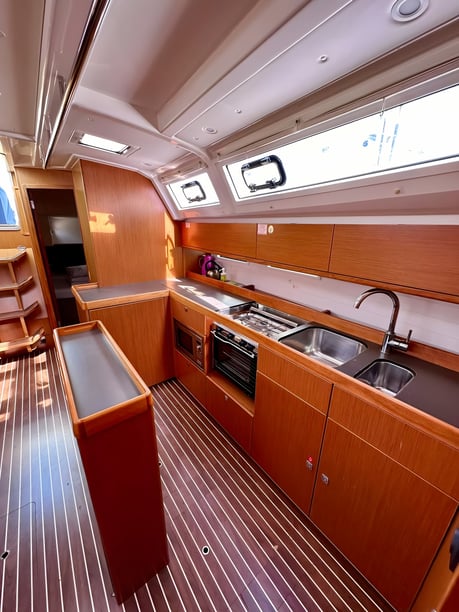 Sukošan Segelboot 4 Kabine 9 Liegeplätze 9 Gäste 14.27 m Nummer des Inserats: #11918 4