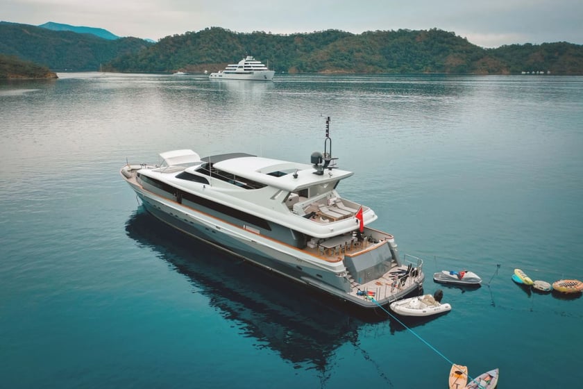 Bodrum Motoryat 6 kabin Konaklama 12 kişi Seyir 12 kişi 40 m İlan No: #11952 4