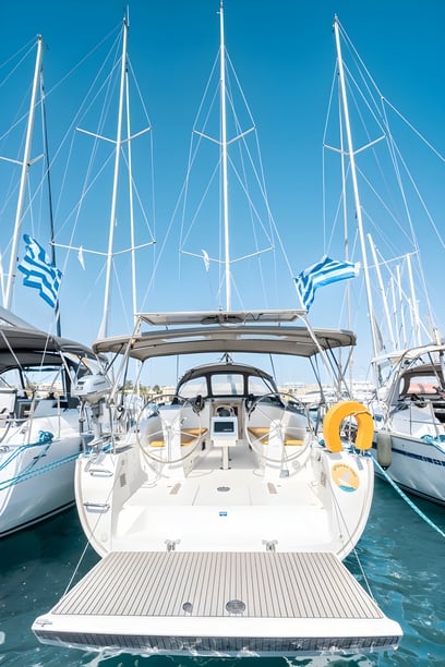 Rodas Velero Cabina 3  7  literas 7  invitados 12.35 m Número de anuncio: #11981 3