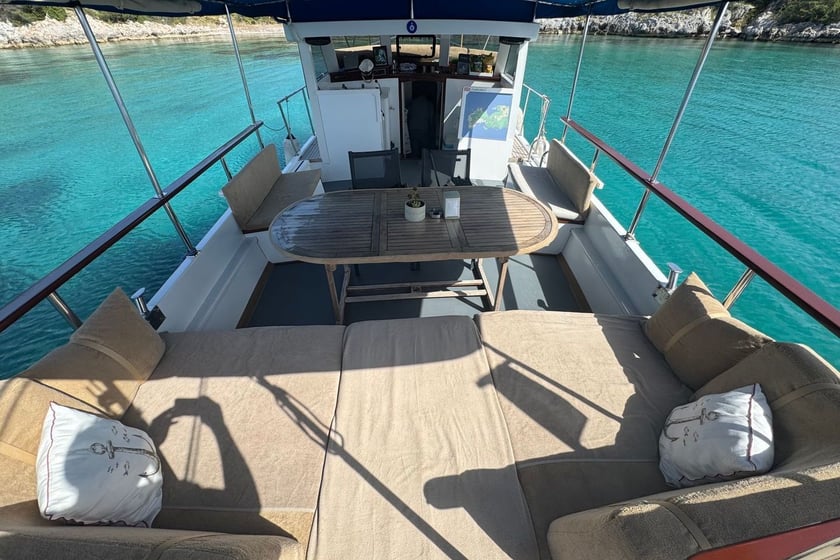 Bodrum Gulet   Seyir 8 kişi 11 m İlan No: #12091 4