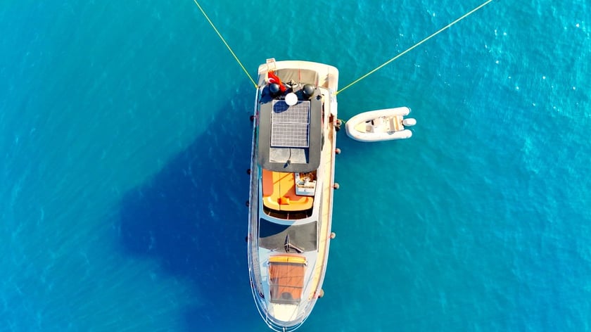 Göcek Motoryat 3 kabin Konaklama 6 kişi Seyir 6 kişi 15 m İlan No: #12162 5