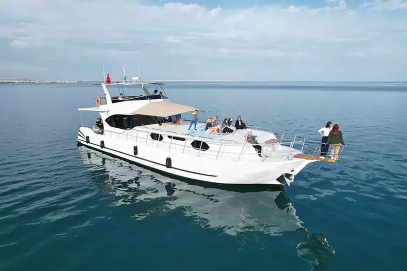 Antalya Motoryat   Seyir 24 kişi 21 m İlan No: #12165 2