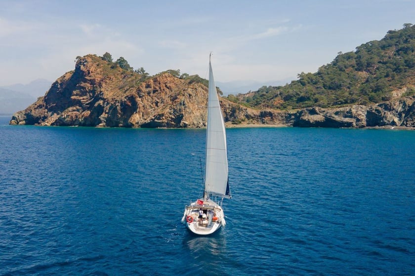 Yesilkoy Sailboat 3 cabin 6 berths 6 guests 14.75 m Listing Number: #12233 3