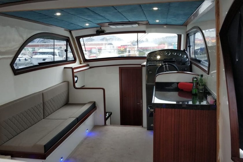 Tuzla Yacht à moteur   Invités 8  11 m Numéro de l'annonce: #12246 4