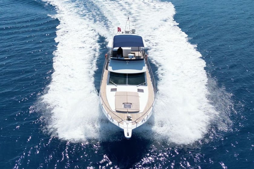 Kemer Yacht a motore cabina 2  cuccette 6  12  ospiti 17 m Numero dell'inserzione: #12285