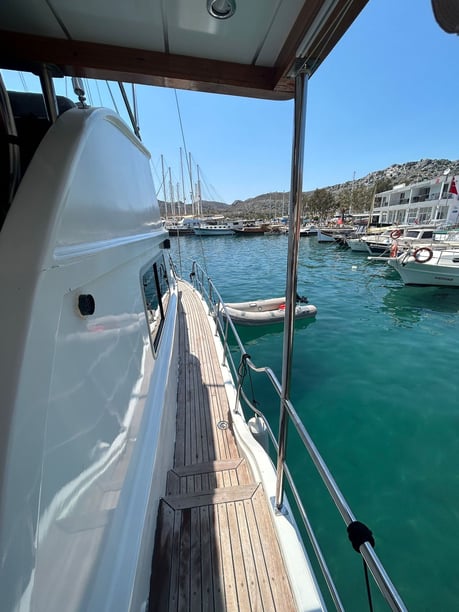 Marmaris Gulet 2 kabin Konaklama 4 kişi Seyir 8 kişi 12 m İlan No: #12344 4