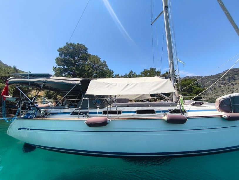 Gocek Sailboat 1 cabin 2 berths 2 guests 13.4 m Listing Number: #12359 3