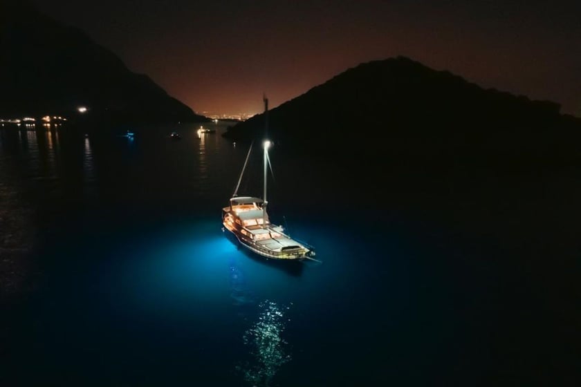 Gocek Gulet 6 cabin 12 berths 12 guests 24 m Listing Number: #12374 4