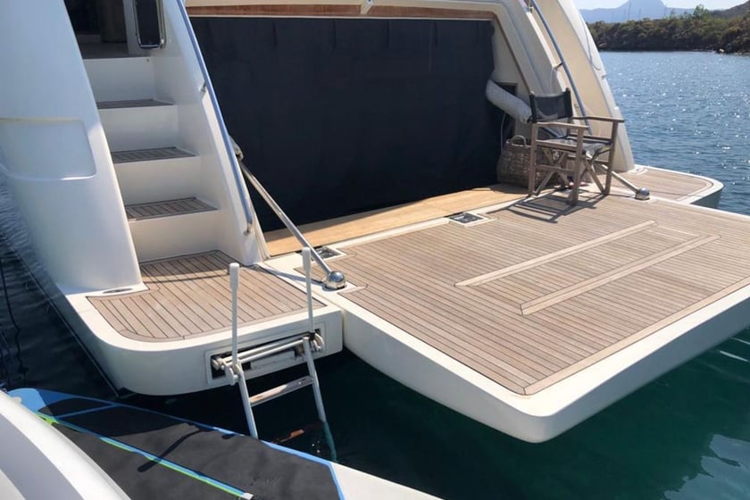 Bodrum Yacht a motore cabina 4  cuccette 8  8  ospiti 26 m Numero dell'inserzione: #12396 3