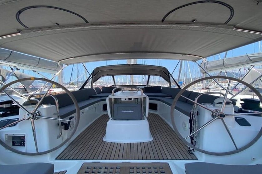 Marmaris Zeilboot Cabine 3  6  slaapplaatsen 6  gasten 16.1 m Lijstnummer: #12471 3