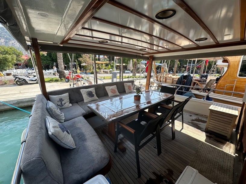 Gocek Gulet Cabine 2  4  slaapplaatsen 8  gasten 12 m Lijstnummer: #12473 3