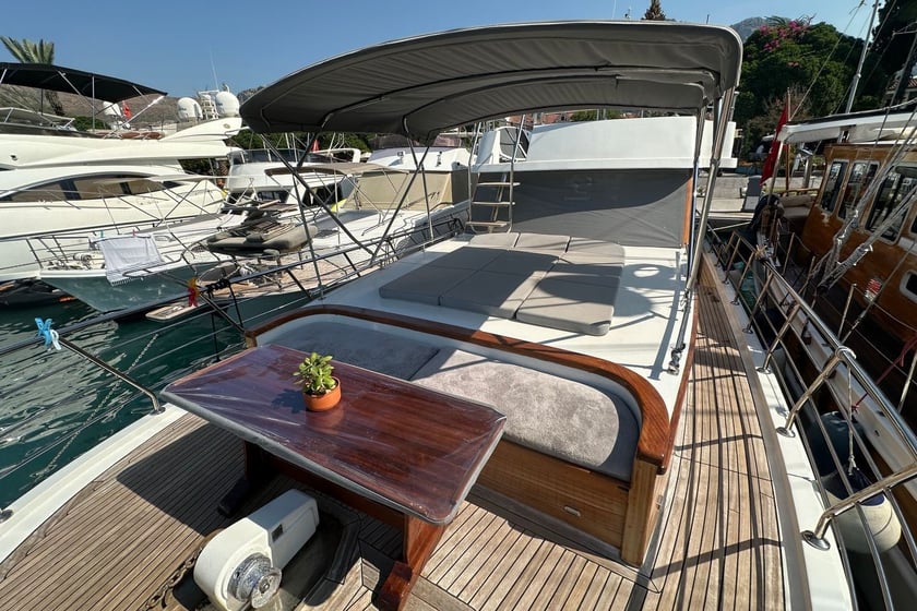 Gocek Gulet 2 cabin 4 berths 6 guests 12 m Listing Number: #12473 4