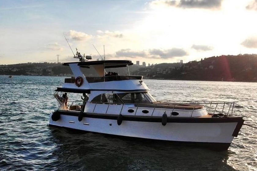 Bebek Motoryat   Seyir 10 kişi 14 m İlan No: #12545 3