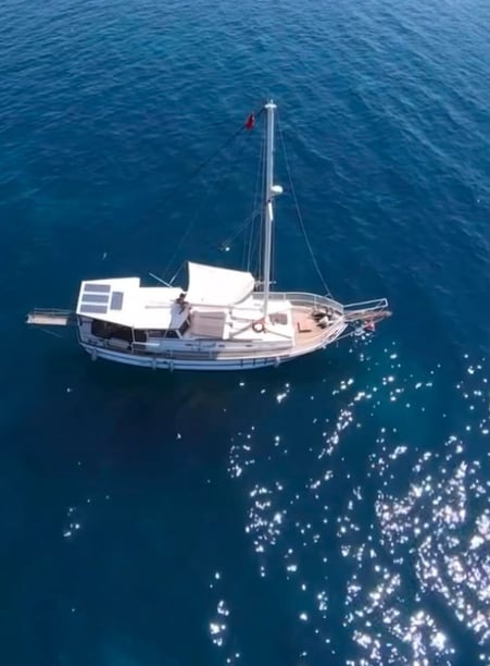 Kusadasi Caicco cabina 2  cuccette 4  13  ospiti 14 m Numero dell'inserzione: #12567