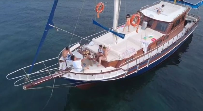 Kusadasi Gulet Cabine 2  4  slaapplaatsen 13  gasten 14 m Lijstnummer: #12567 4