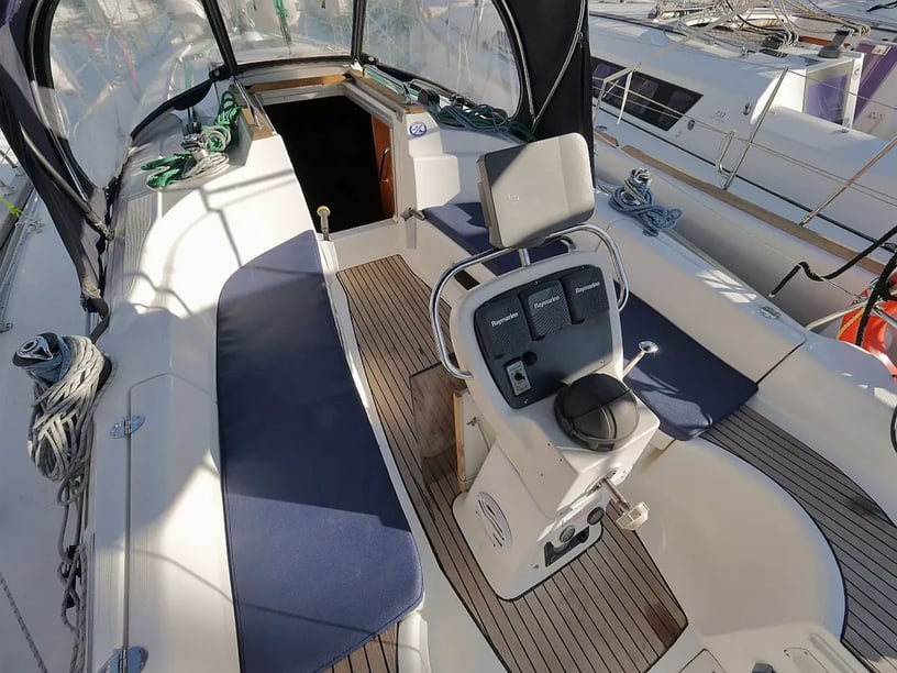 Fethiye Sailboat 3 cabin 6 berths 6 guests 11.4 m Listing Number: #12573 4