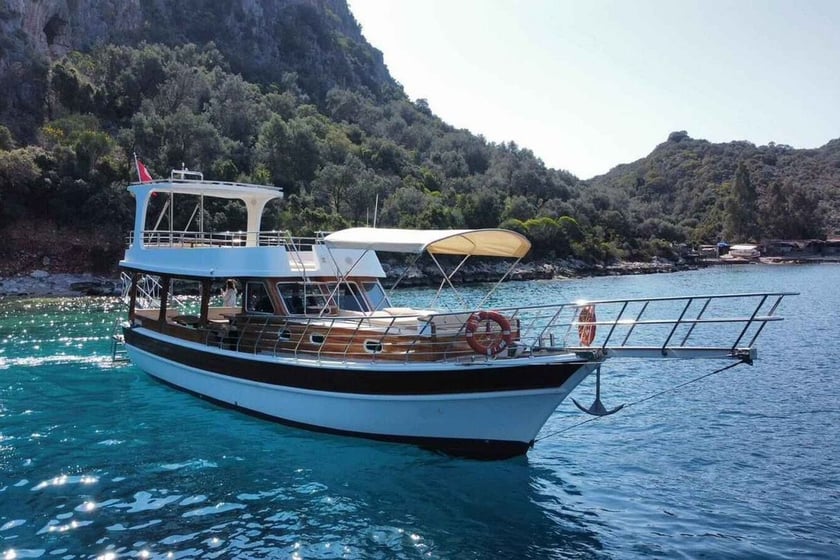 Kas Goleta   14  invitados 13 m Número de anuncio: #12627