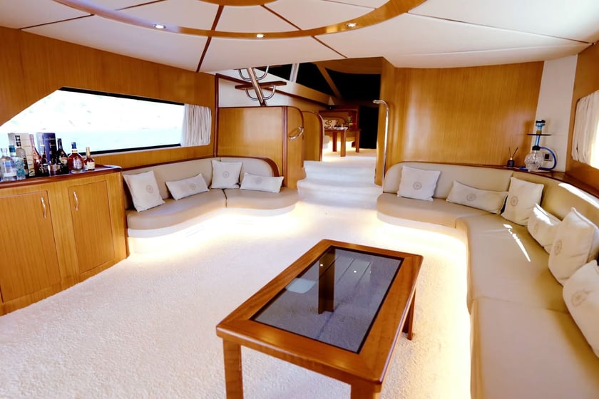 Antalya Yate a motor Cabina 4  8  literas 12  invitados 30 m Número de anuncio: #12648 4