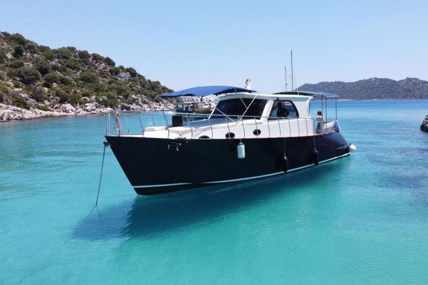 Demre Yacht a motore   12  ospiti 12 m Numero dell'inserzione: #12667