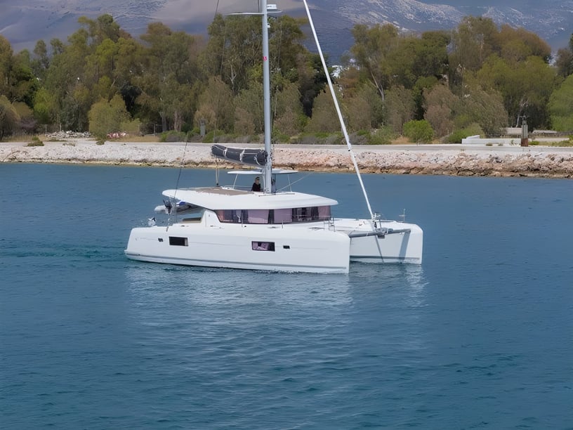 Lefkada Katamaran 6 Kabine 12 Liegeplätze 12 Gäste 12.8 m Nummer des Inserats: #1267 5