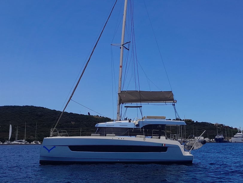 Porto Rotondo Catamaran 4 cabin 8 berths 8 guests 12.33 m Listing Number: #12679 4