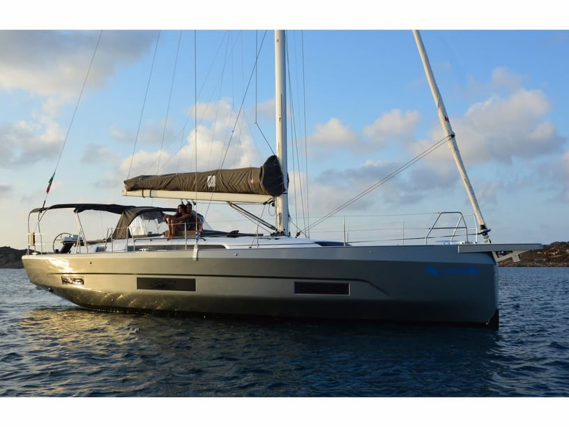 Porto Rotondo Sailboat 4 cabin 7 berths 7 guests 14.85 m Listing Number: #12680